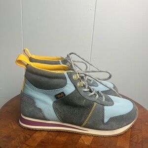 Teva  Women's Highside  '84 Mid Retro Sneakers Dark Shadow/Arona Size US 7.5